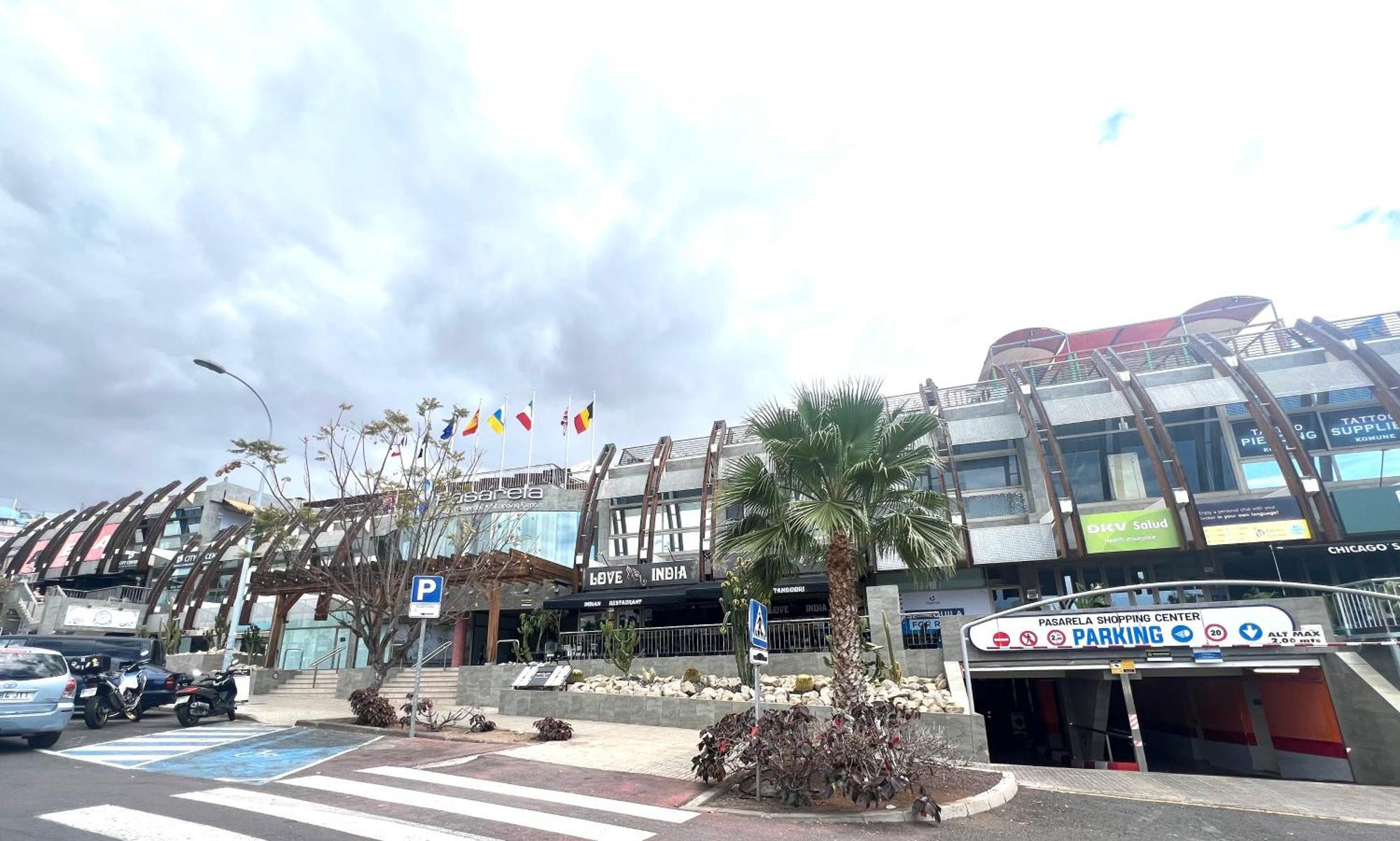 Los Cristianos Piscina Y Terraza Екстериор снимка